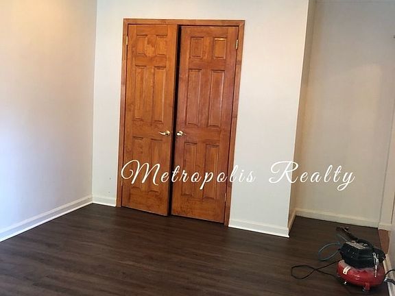 4th image of 23-18 35th St #1
