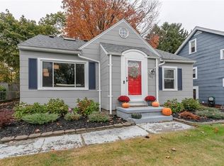 286 Brockley Rd, Rochester, NY 14609