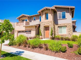28328 Blacksmith Dr, Valencia, CA 91354