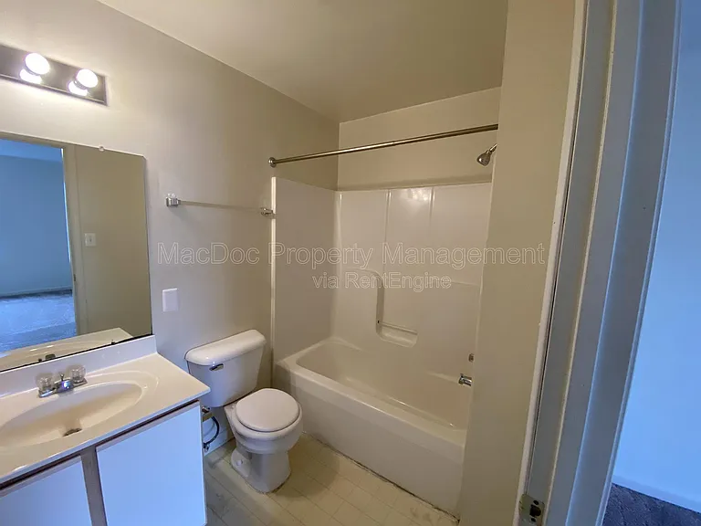 76 Red Maple Ct #100 — Photo 21