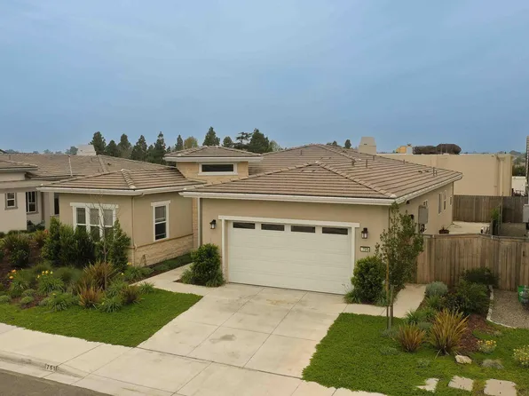 751 Skyview Ln, Santa Maria, CA 93455