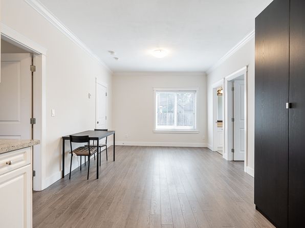 2 bedroom rental in Richmond — photo 15