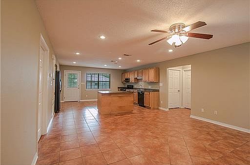 4th image of 1220 Margaret St