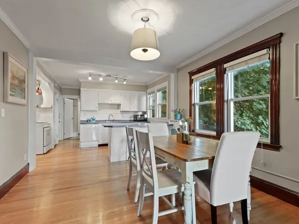 195 South St APT 4, Jamaica Plain, MA 02130