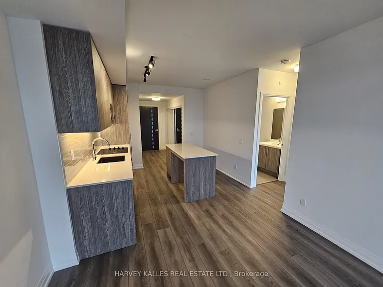 286 Main St #2605 — Photo 2