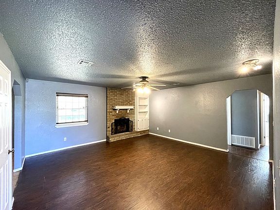 2nd image of 5328 Coble St