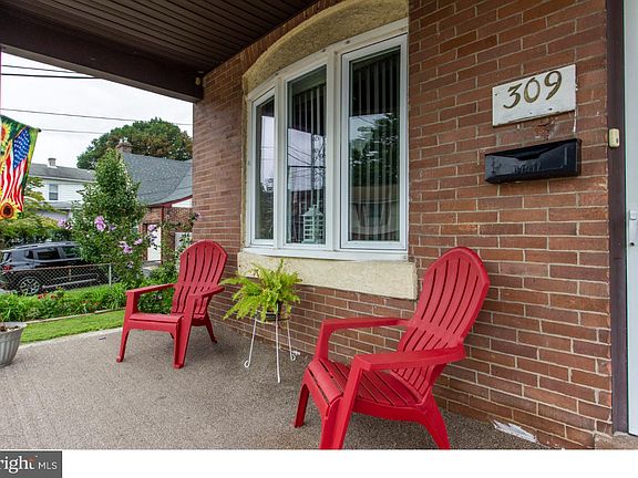 2nd image of 309 Belmont Ave