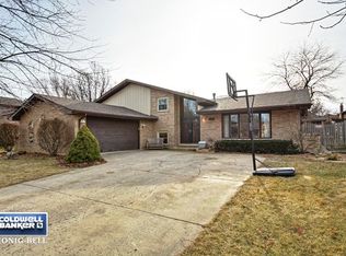 13221 W Cedar Creek Ct, Homer Glen, IL
