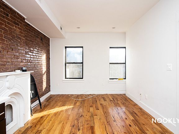 3rd image of 203 Macdonough St #3