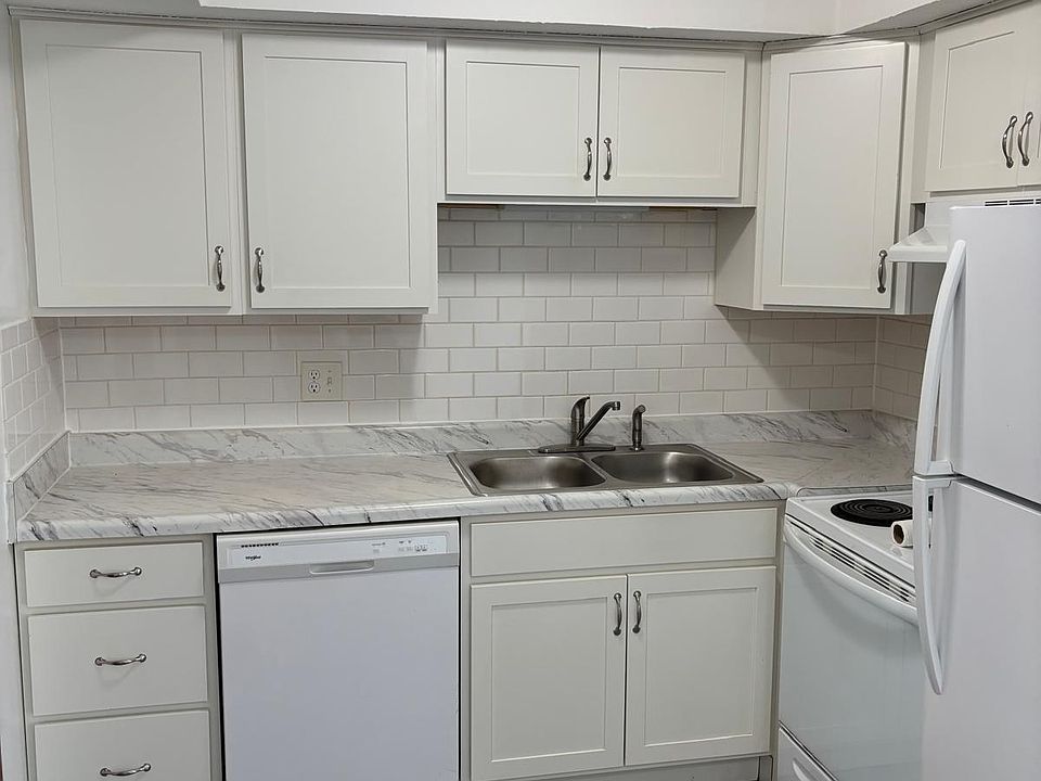 1st image of 1546 Worthington Row Dr