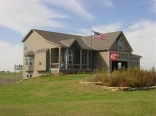 13005 E 244th Rd, Peculiar, MO 64078