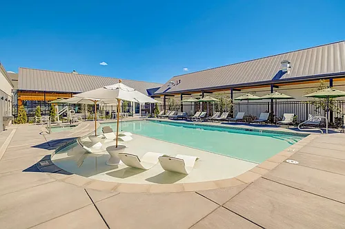 Westlook Resort Living Photo 1