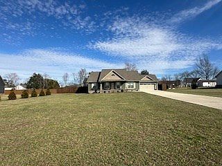 2nd image of 150 Glory Ln