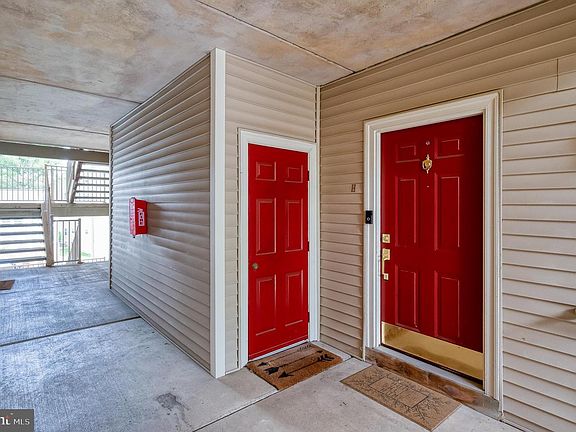 4th image of 6830 Hayley Ridge Way Unit H