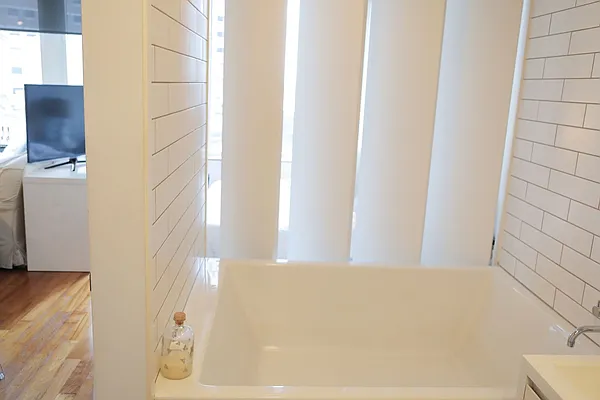 Rented by Compass | media 39