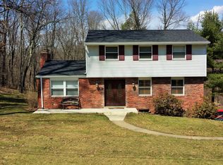 1021 Arborwood Dr, Gibsonia, PA 15044
