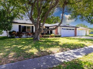 6373 Woodland Blvd N, Pinellas Park, FL 33781