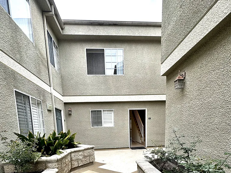 Terrace Trousdale Apartments — Photo 60