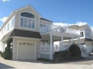 310 77th St, Avalon, NJ 08202
