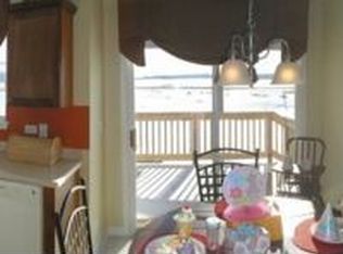 1891 Cameron Dr, Hampshire, IL 60140