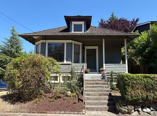 432 Dewey Pl E, Seattle, WA 98112
