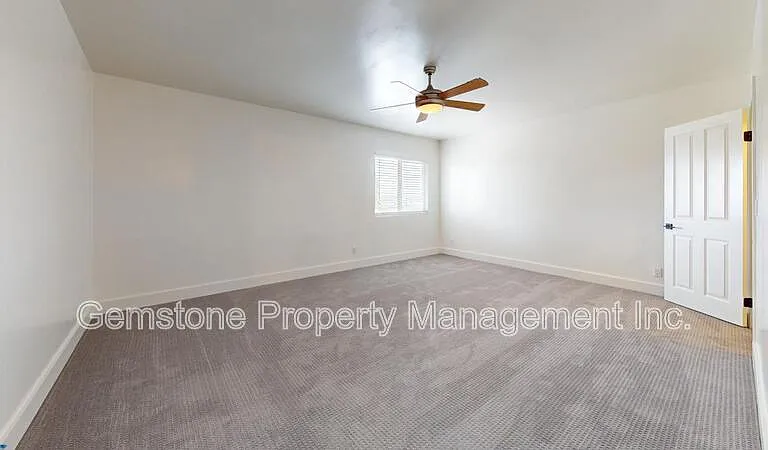4560 60th St #17 — Photo 23
