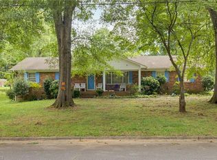 212 Westdale Dr, High Point, NC 27265