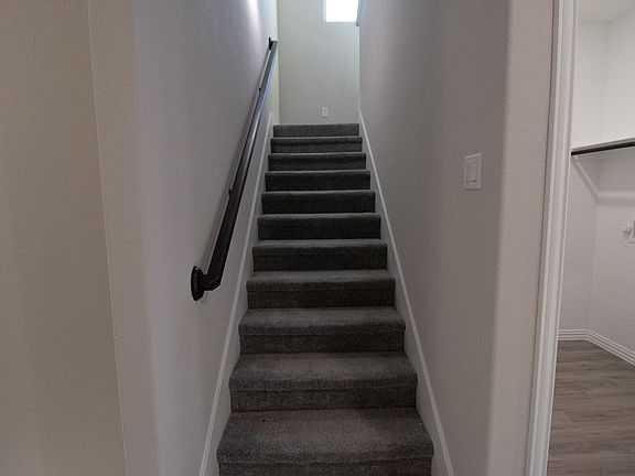 5th image of 444 Wilkerson Ln