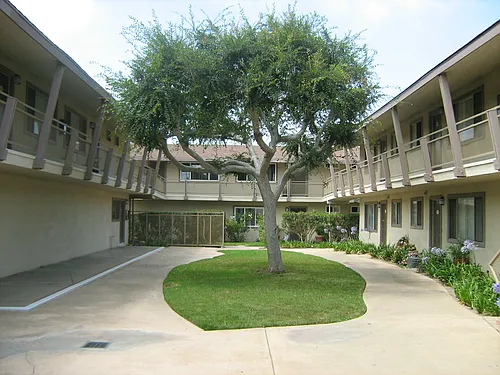 Pacifica Apartments Photo 1