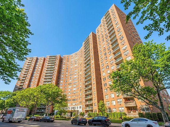 3rd image of 1655 Flatbush Avenue #B1809