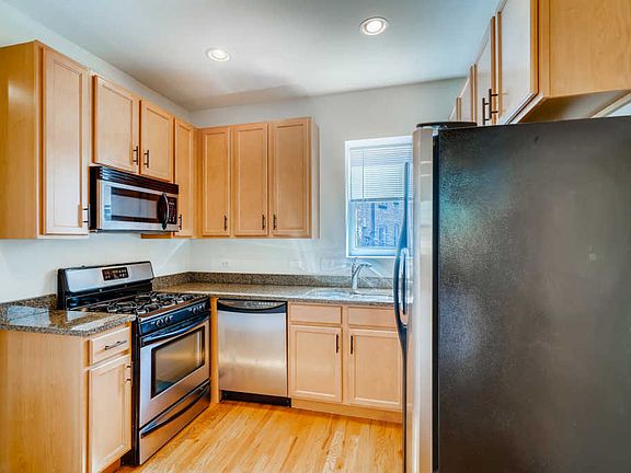 5th image of 5623 N Wayne Ave #2C