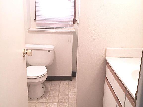 2nd image of 30 Valley Ave APT 31
