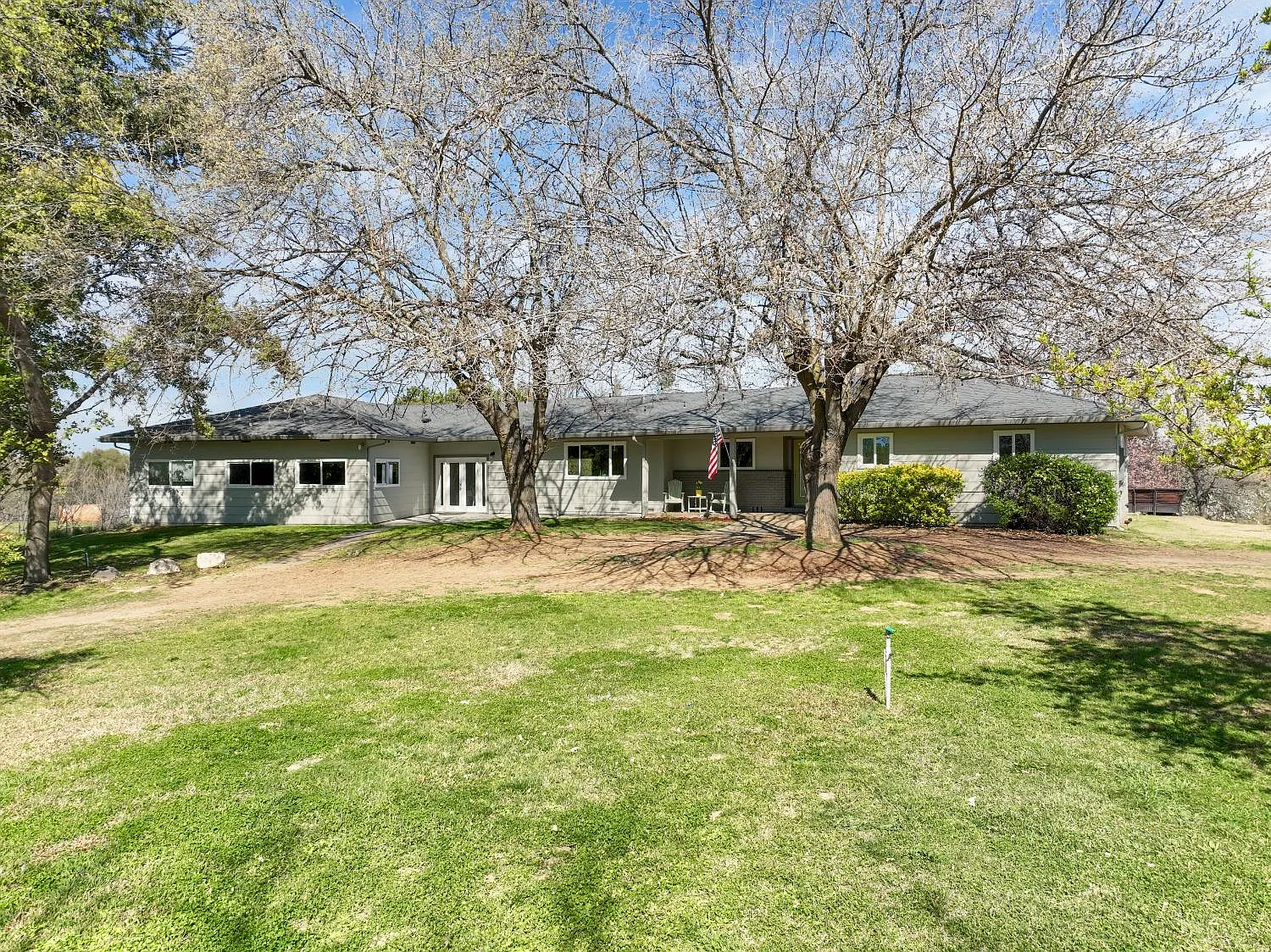 4141 Poppy Hill Rd photo 1
