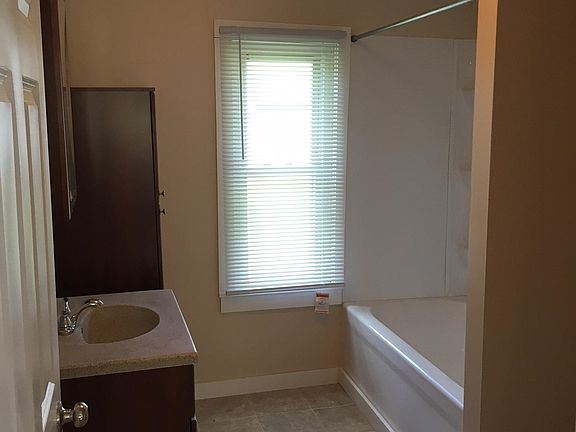 2nd image of 107 N Otto St