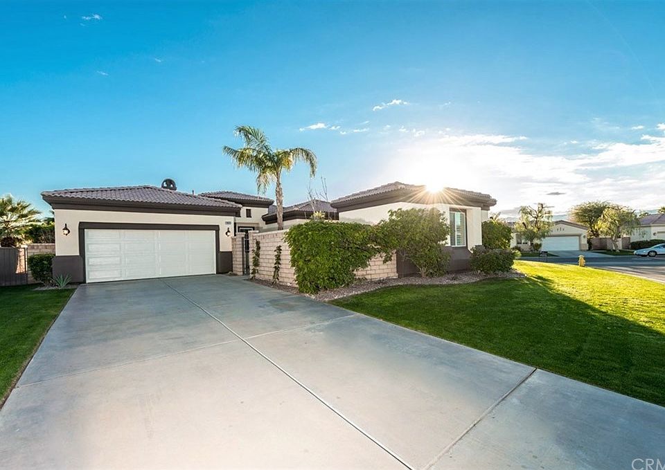 1st image of 79751 Viento Dr