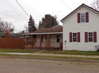 1956 Prairie St, Stevens Point, WI 54481