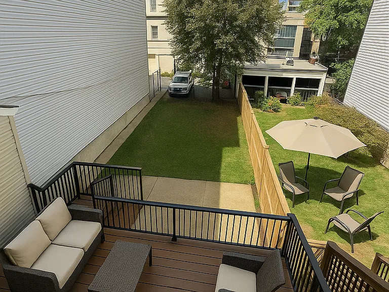 2614 University Pl NW #2 — Photo 1