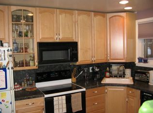 111 Becker St, Lake Peekskill, NY 10537