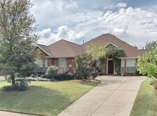 272 Love Bird Ln, Murphy, TX 75094