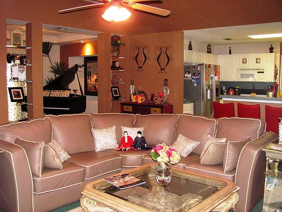 4th image of 1142 Woodall Cir