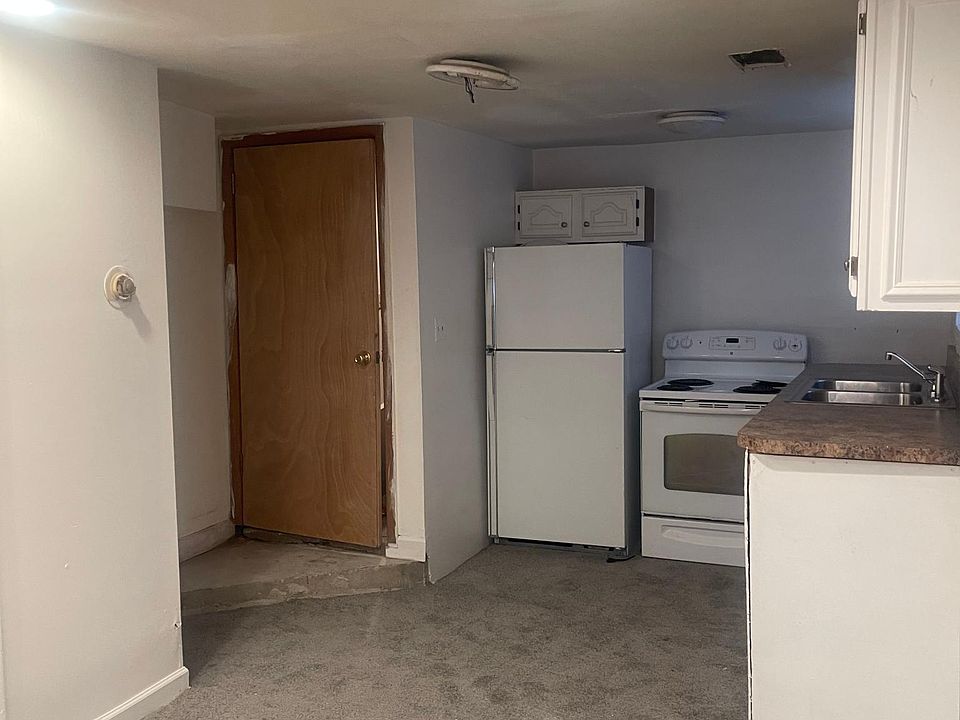 1st image of 7941 S Coles Ave #3