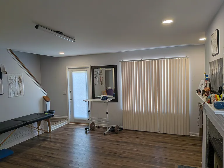 1036 Heathmoor Ct — Photo 3