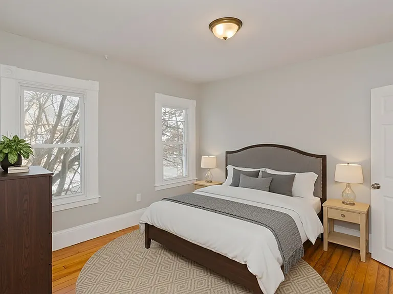 744 Carew St #1 — Photo 2