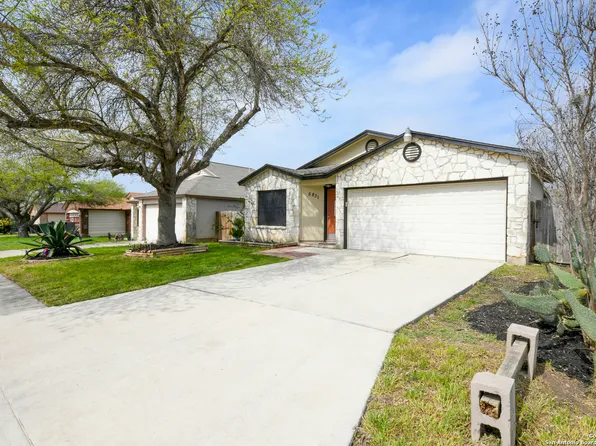 5831 SUMMER FEST DR, San Antonio, TX 78244