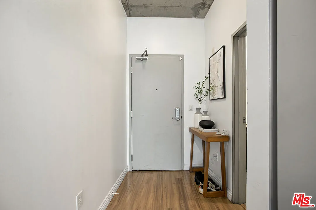 1 bed, 1.0 bath, 600 sqft, $2,200 — Photo 3