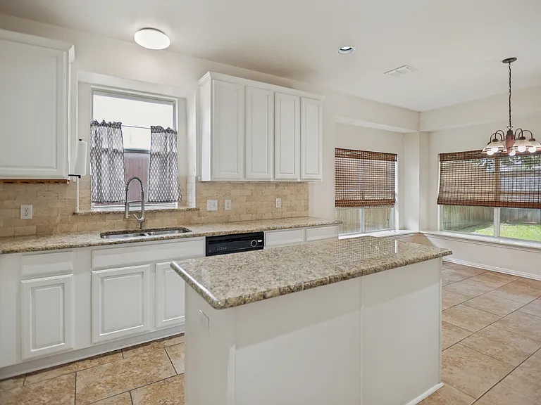 3821 Sandlin St — Photo 15