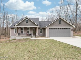 723 Poston Dr, Monterey, TN 38574