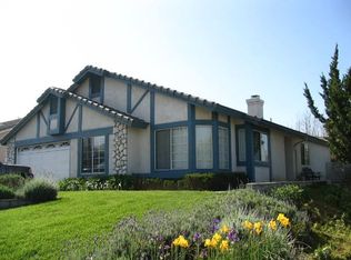 41103 Round Hill Ct, Cherry Valley, CA 92223