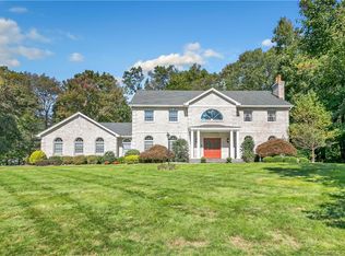 78 Crossbow Ln, Monroe, CT 06468
