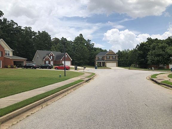 4th image of 795 White Dove Dr